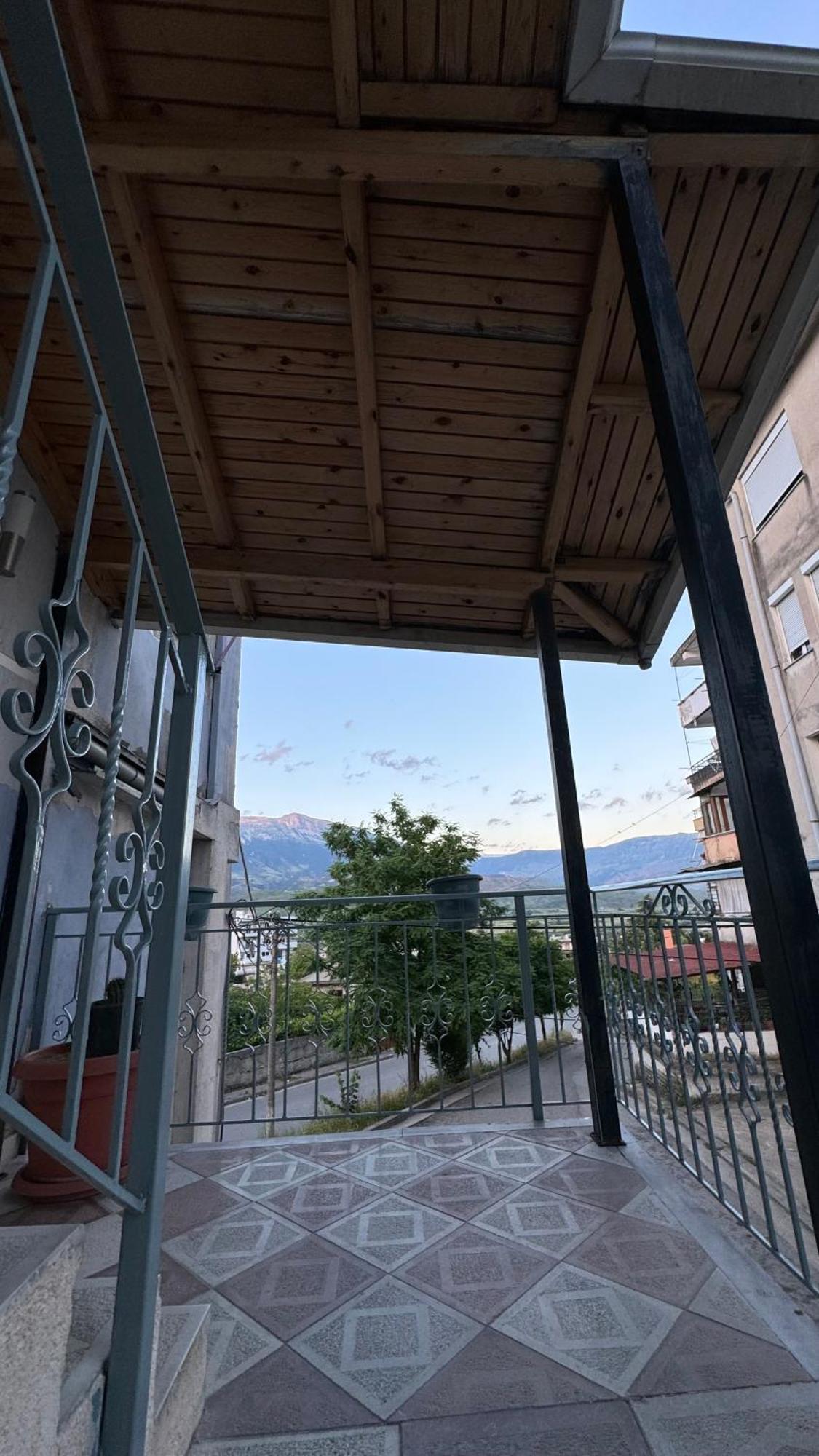 Peci Apartments Gjirokastra Zewnętrze zdjęcie